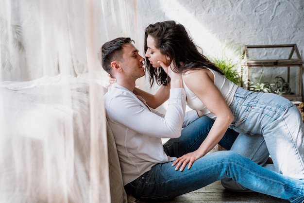 Premium Photo | Young couple spending time in their beautiful countryside  house. romantic lifestyle moments Premium Photo | Young couple spending time in their beautiful countryside  house. romantic lifestyle moments